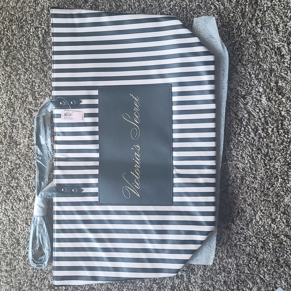 NWT Victoria's Secret Signature Stripe Tote